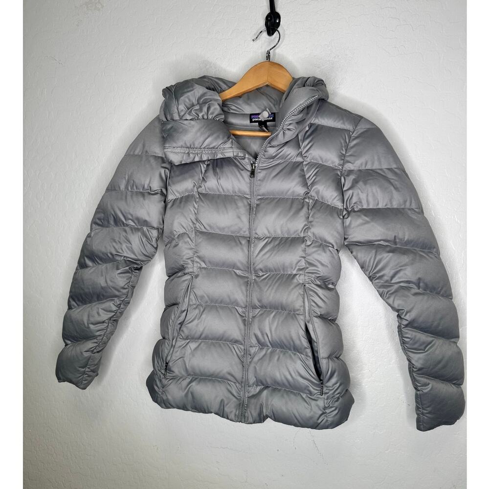 Patagonia Women's Downtown Jacket Gray Zip Puff Down Jacket Size XS Winter